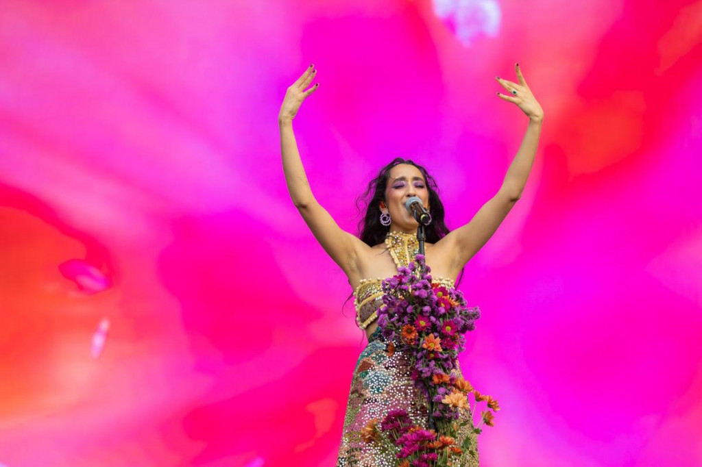 Raveena Launches Music Video For New Song ‘Lucky’ And Announces Upcoming Album