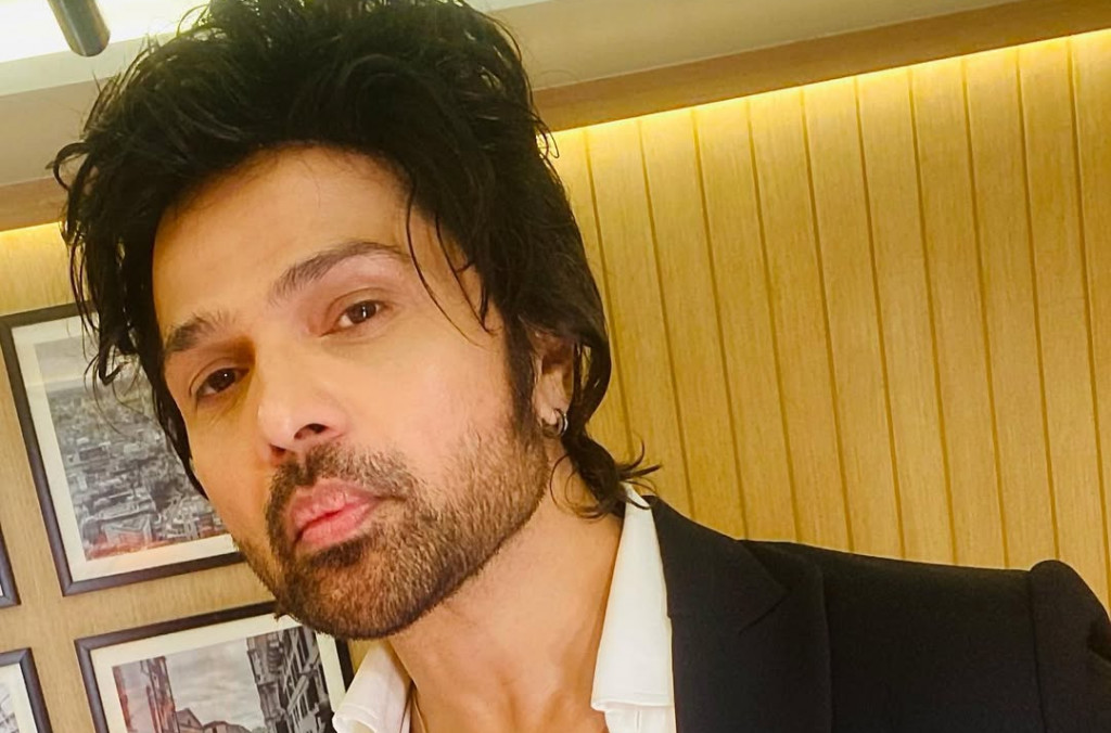 Himesh Reshammiya Stands Out with His Star-studded Mumbai Concert