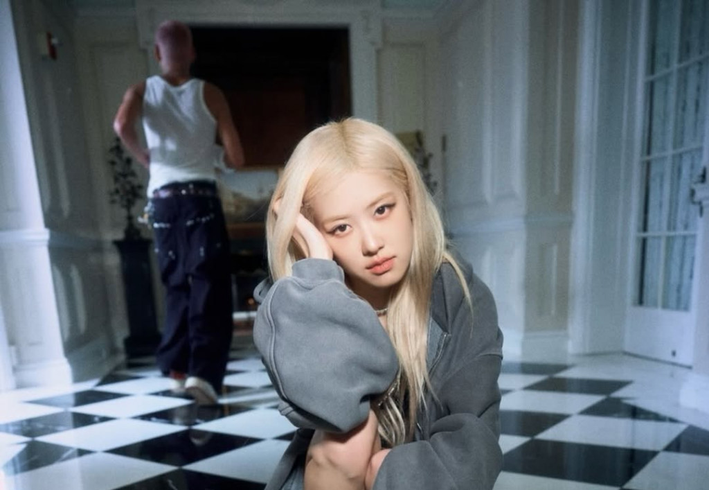Rosé Collaborated with the Viral TikTok artist Alex Warren