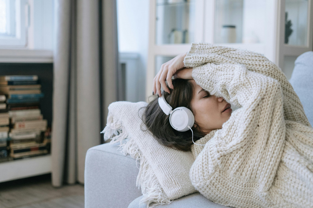 World Music Day 2025: Find Out How Music Therapy is healing All  