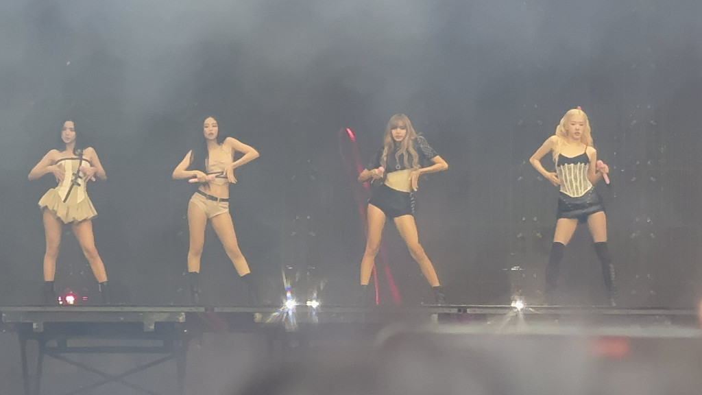 BLACKPINK DEADLINE Tour: Day 2, Attended by J-Hope, Jung Hae-In, Hyeri, and Many Other Korean Celebrities
