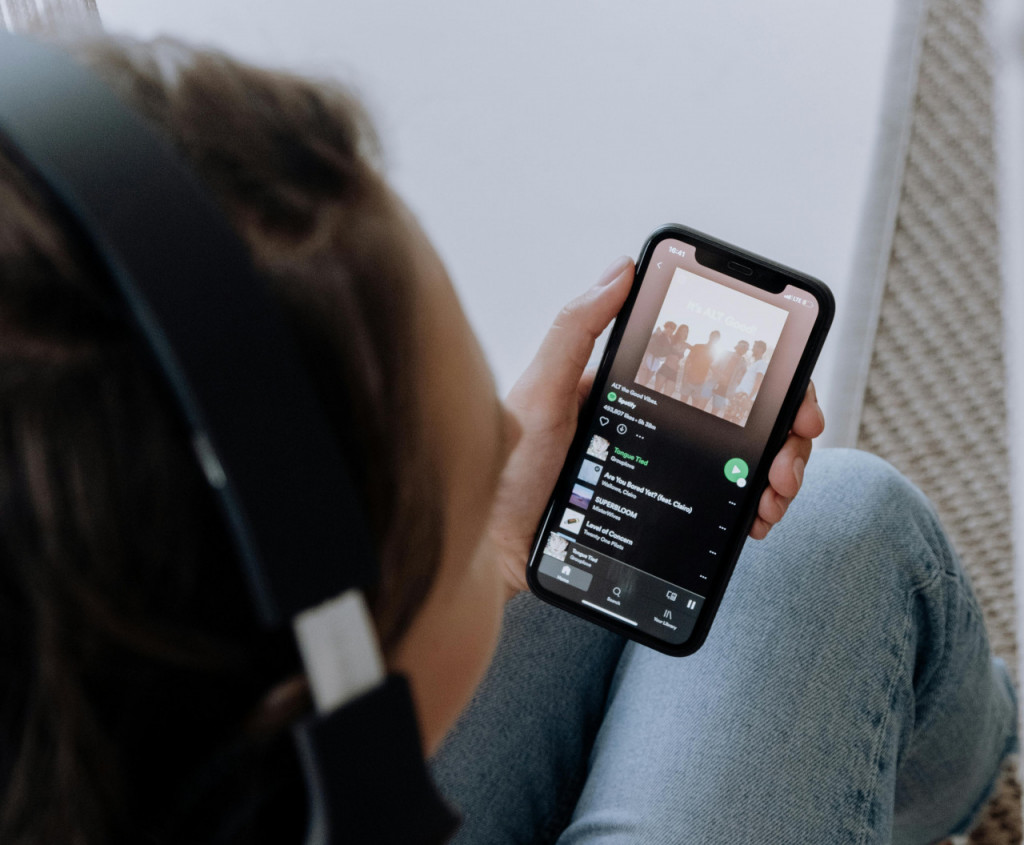 What Trends Are Shaping the Music Industry?