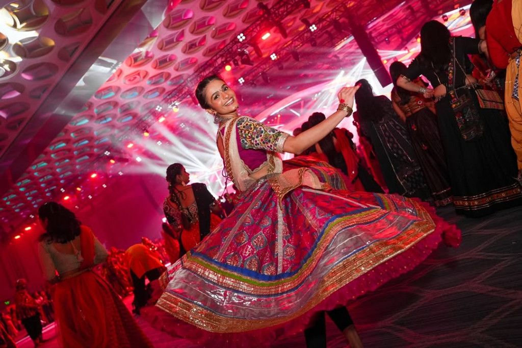 Discover The Top Six Bollywood Garba Numbers of an Excellent Dance Performance
