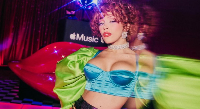 ‘Vie’ marks Doja Cat’s pop comeback with vintage flair