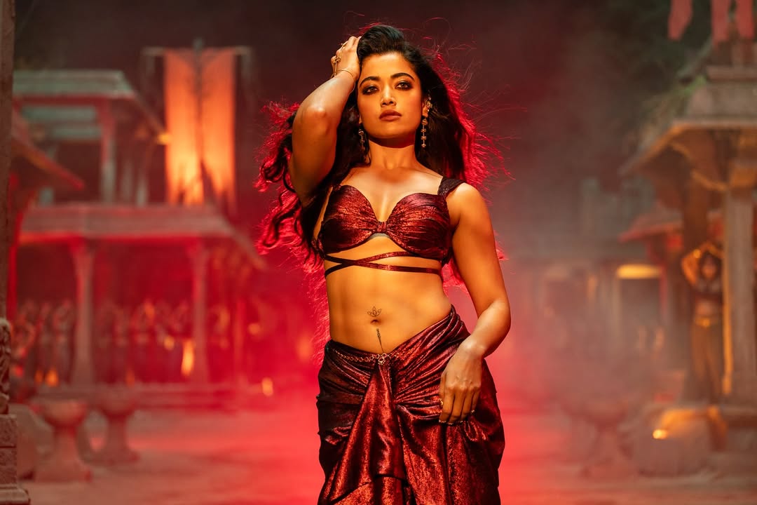 ‘Tum Mere Na Huye’: RashmikaMandana Surprises Everyone with Her Fiery Dance On the First Track of ‘Thamma’