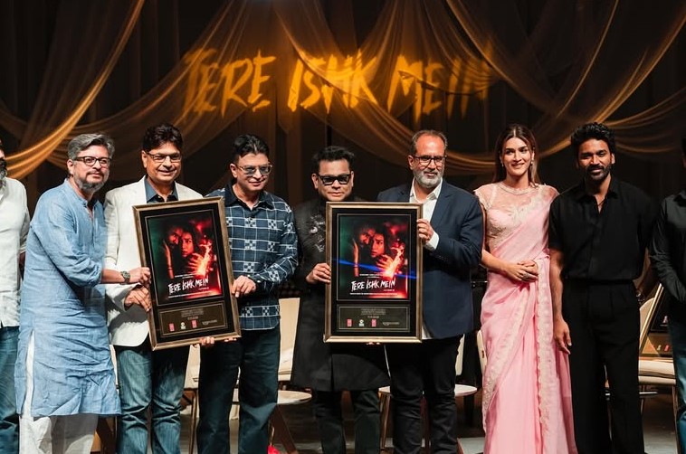 Aawaara Angaara from Tere Ishk Mein offers a Different Side of A.R. Rahman’s Works