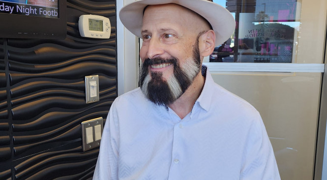 Scott Linker Tantalizes the Hearts of Listeners with New Song ‘Hare Krishna’