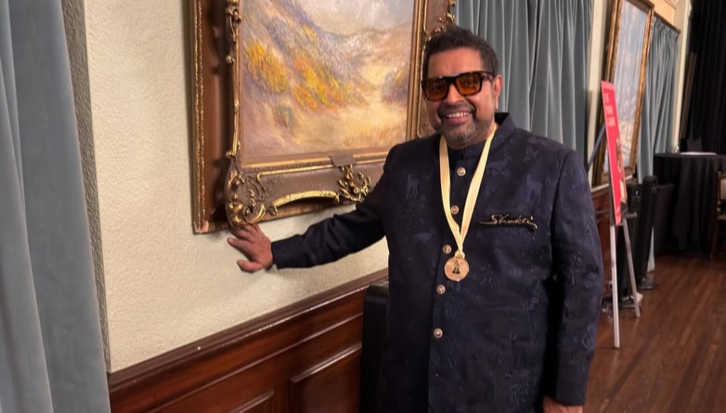 Shankar Mahadevan Showcases His Nominee Medal Before Grammy Awards 2026