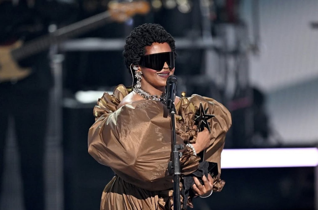 Lauryn Hill Received All-Star Tribute at BET Awards 2026