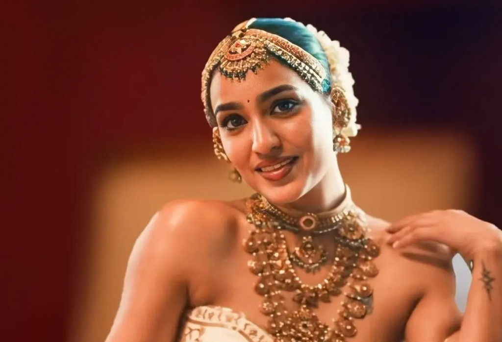 Snoop Dogg Reacts to Saniya Iyappan’s Viral ‘Kalyani’ Music Video Featuring Shreya Ghoshal
